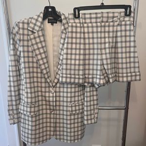 Daniel Bernstein Short Suit Set